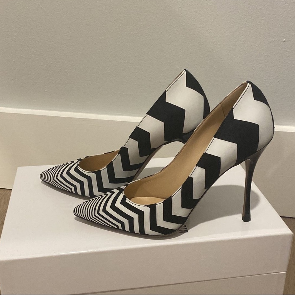Nicholas Kirkwood Zigzag Pumps